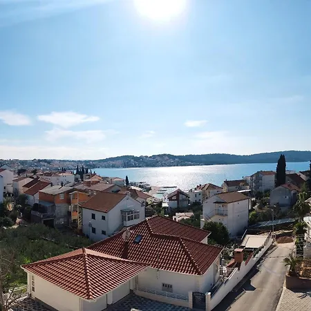 Apartments Rodin Trogir Exterior photo