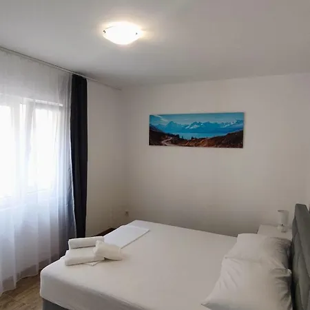 Apartments Rodin Trogir Exterior photo