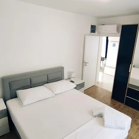 Apartments Rodin Trogir Exterior photo